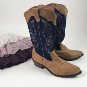 🎵 👢 COWBOY BOOTS! Tan with Denim! Size 7.5